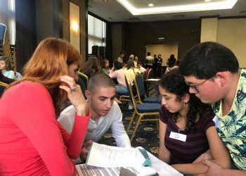 Ученици създават система за превенция на ПТП