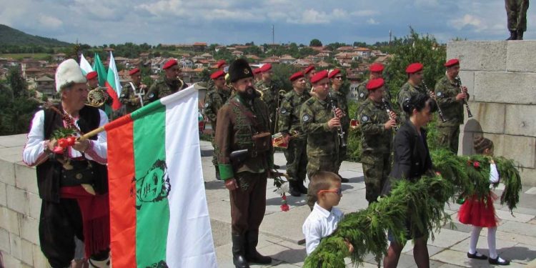 Музеят на Ботев с изложба в бесарабското село Задунаевка