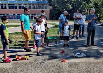 Майстори на волана