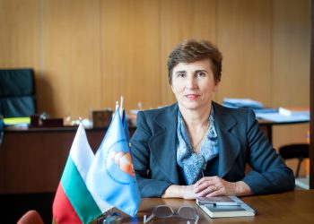 Проф. д-р инж. Сеня Терзиева – ректор на Химикотехнологичния и металургич Когато мислиш за утрешния ден, по-лесно се справяш с предизвикателствата на днешнияен университет: