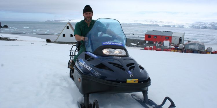 Към Ледения континент