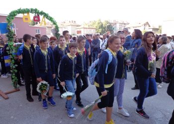 Многознайковци – етикет за всеки ден