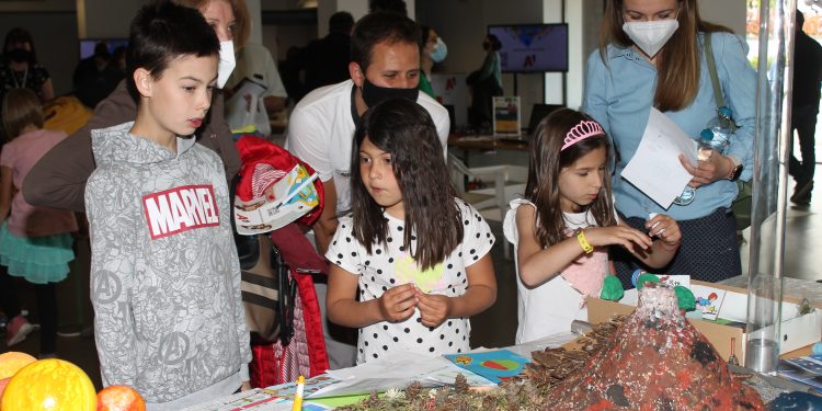 За самопочистващите се прозорци и…