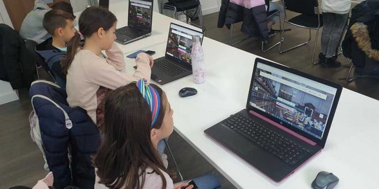 11 246 деца от неделни училища  за първи път на тест по роден език