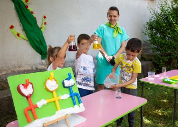 С усет  към малкия човек