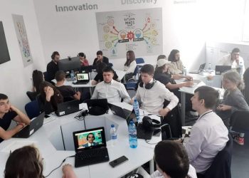 Училището с мечките