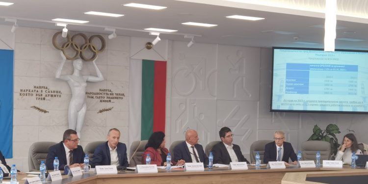 Висшето образование има нужда от инвестиции