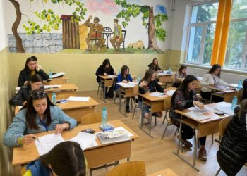 Обявен е график за допълнителните ДЗИ