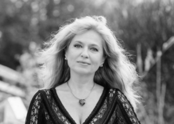 Мадлен Алгафари, психотерапевт и писател: Помним учителите си като личен пример или ако са били Учители по живеене