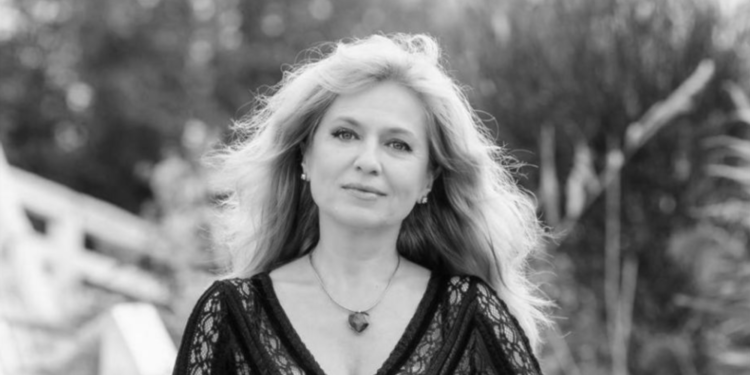 Мадлен Алгафари, психотерапевт и писател: Помним учителите си като личен пример или ако са били Учители по живеене