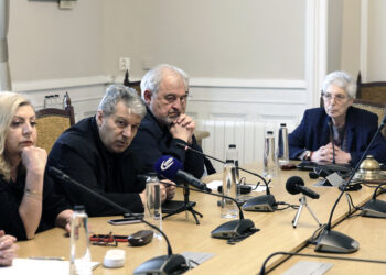 БАН с призив за защита на българския език