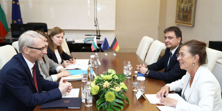 България кани повече германски инвеститори в образователни програми