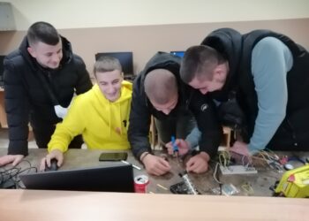 Как да се учим  от примера на другите