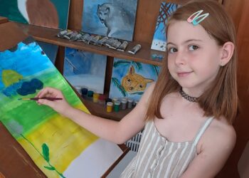 Летни артшколи изместват телефона