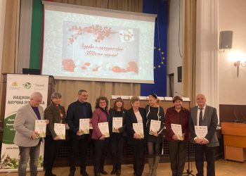 Истинската наука се прави в екип