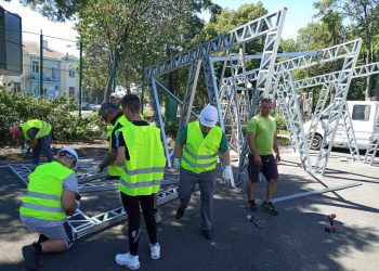 Ученици изградиха соларна станция