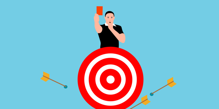 В кои случаи работодателят може да прави удръжки от заплатата ни