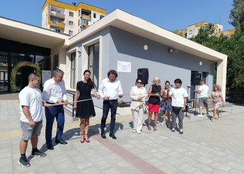 Зам.-министър Наталия Митева откри нов Център за интегрирани услуги в Пловдив