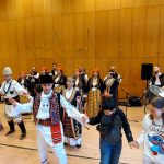 Смолянският фолклорен ансамбъл „Родопа“ провежда открити уроци по фолклор с възпитаниците на местните образователни институции