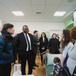 Външният министър на Великобритания Дейвид Лами обяви от България началото на глобална кампания за насърчаване на грижата от семеен тип за децата по света