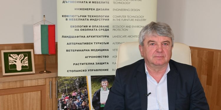 Доц. Христо Михайлов, ректор на Лесотехническия университет: Гората е бъдещето ни