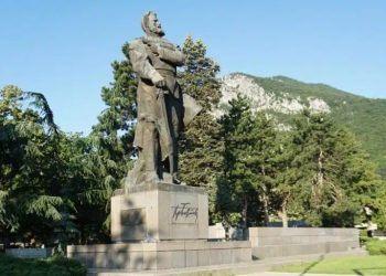 По стъпките на Ботев