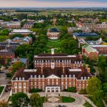 Българският език, българската история, фолклор и традиции влизат в програмата по българистика на Университета на Илинойс в Ърбана-Шампейн, САЩ