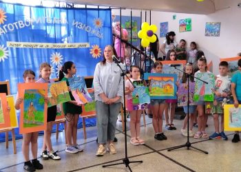 Малки художници с големи сърца