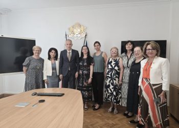 Министър Красимир Вълчев се срещна с новоизбрания Управителен съвет на АБУЧ