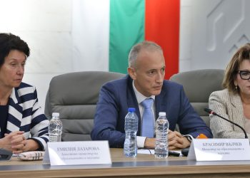 Започва работа по нови промени в Просветния закон