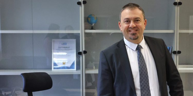 Иван Попов, изпълнителен директор на Изпълнителна агенция „Програма за образование“: Благодарение на мащабните инвестиции в образованието ще видим подобряване на резултатите