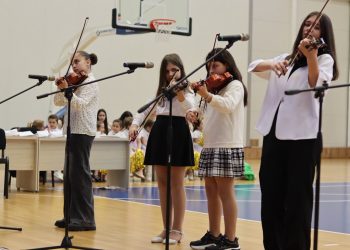 Дупница обедини сърца и събра средства за подкрепа на приобщаващото образование