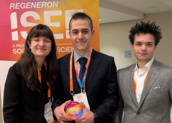 Никола Веселинов завоюва най-големия успех за България на Regeneron ISEF и спечели $75 000