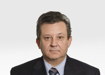 Инж. Петко Динев: Учителят е важен, той запалва искрата у децата