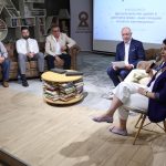 За добро детско мозъчно здраве лекари препоръчват да не се използват телефони в училище, да не се ползва телефон поне един час преди сън, да има дигитална грамотност с фокус върху психичното здраве