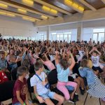 Близо 250 ученици от I до XII клас се включиха в тринадесетото издание на Лятната академия на фондация „Заедно в час“, която се провежда в 90. СУ „Генерал Хосе де Сан Мартин“