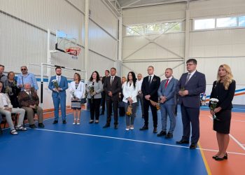 Нов физкултурен салон в ОУ „Васил Левски“ във Враца