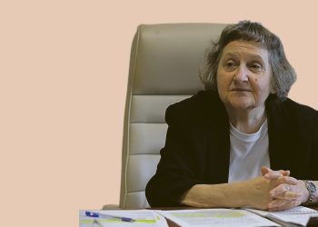 Новите правила за оценяване на университетите трябва да бъдат по-опростени и да отчитат реалните резултати, казва председателят на НАОА проф. Мария Нишева-Павлова